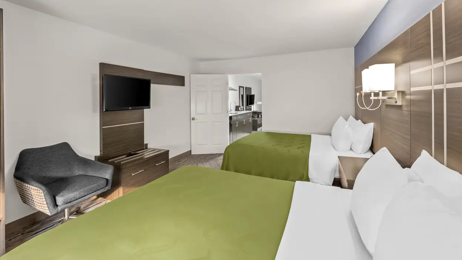 Grand Room With Queen Beds Grand Room With Queen Beds